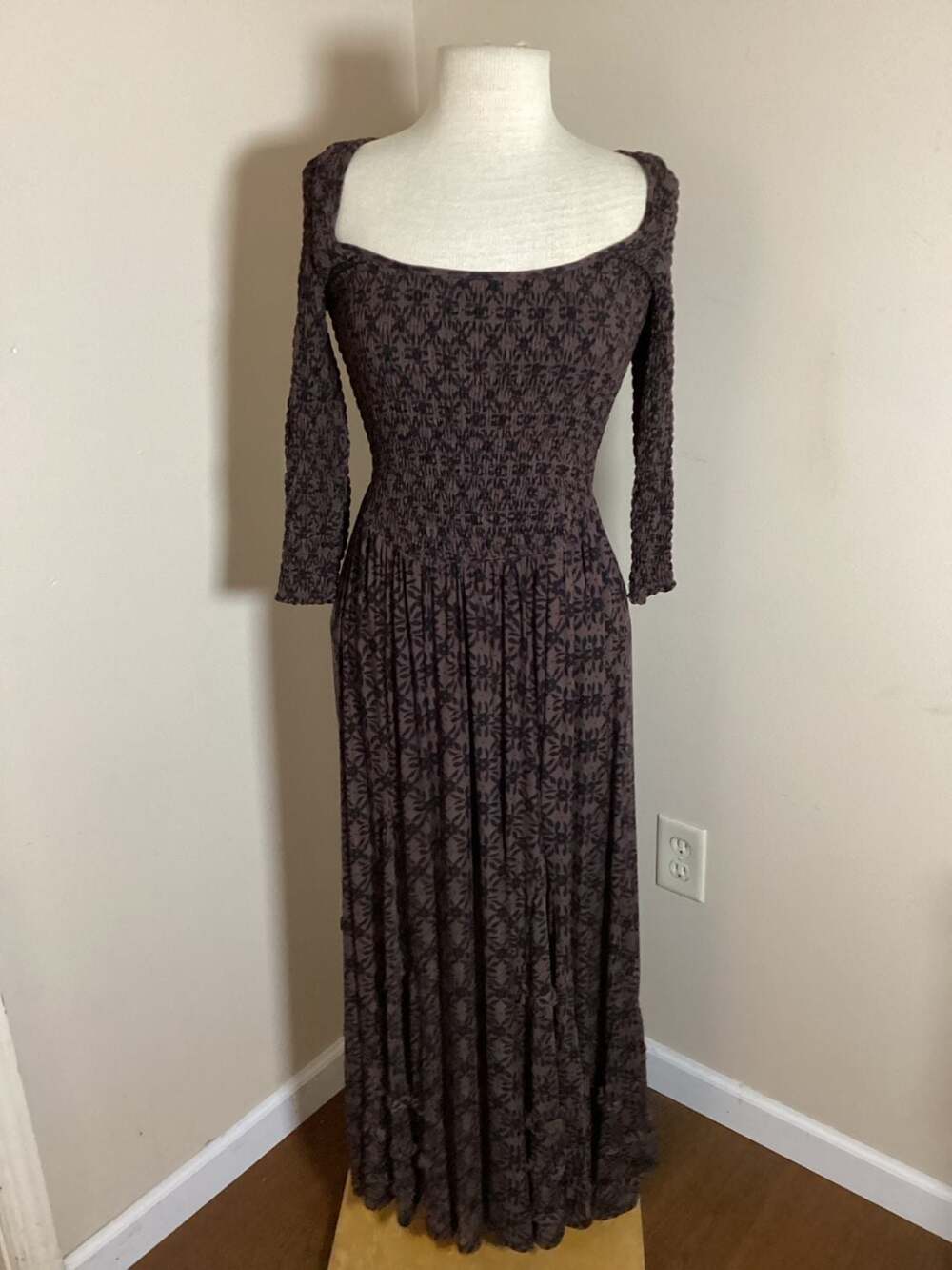 Free People Maxi Dress Size S Brown Black Floral Smocked Long Sleeve